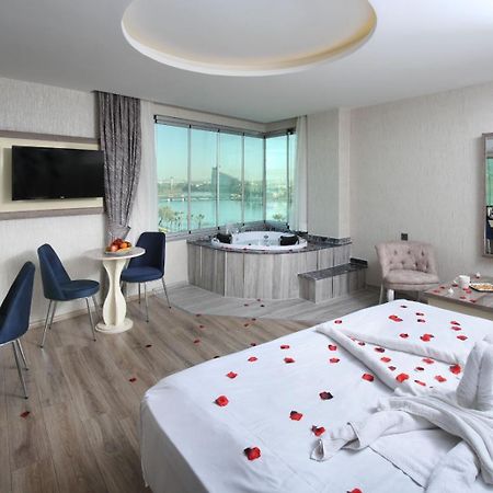 Adana Taskoeprue Hotel Dış mekan fotoğraf