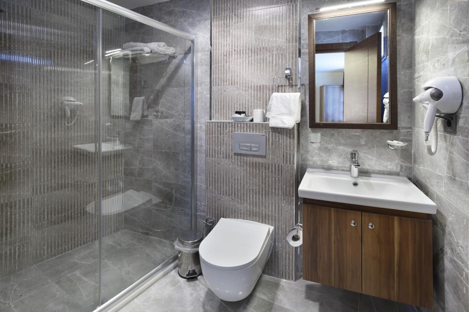 Adana Taskoeprue Hotel Dış mekan fotoğraf
